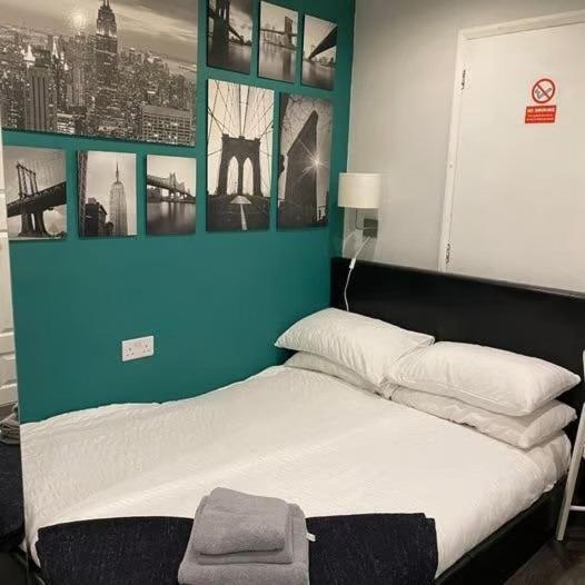 Vika Residence Deluxe Apartments Wednesbury Holiday Resort エクステリア 写真